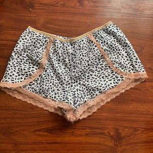 NWT Victoria’s Secret Sleep Shorts Size M
